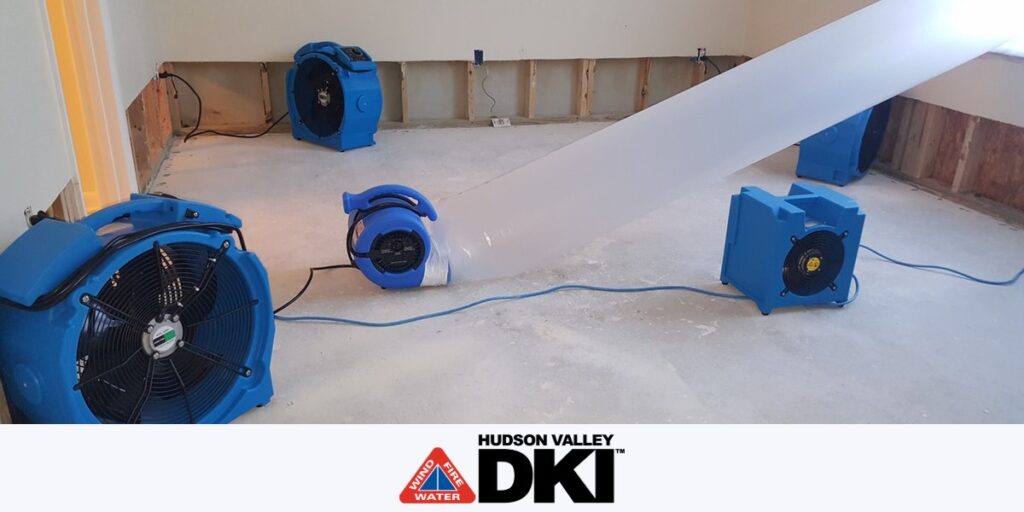 Water Removal in Fairview, New York (6041)